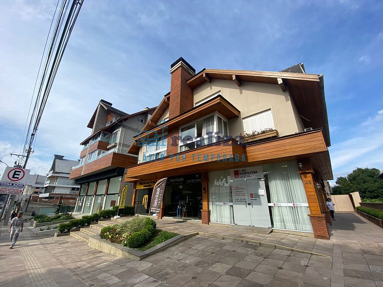 Junto à Catedral de Pedra - Alegro