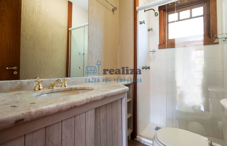Casa em condomínio para 6 pessoas - Laje de Pedra