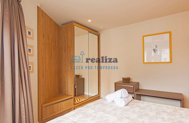 1 quarto junto à Rua Coberta de Canela - Campos II