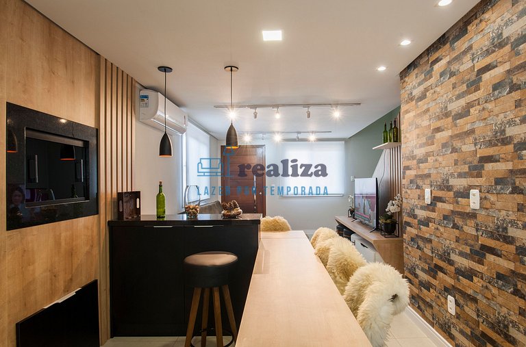 Confortável e Completa para 6 pessoas em Canela