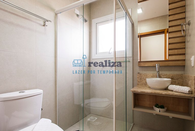 Confortável e Completa para 6 pessoas em Canela