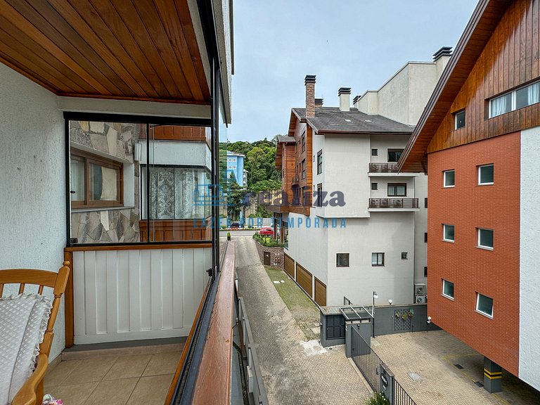 Apartamento no Centro de Gramado - Avenida principal
