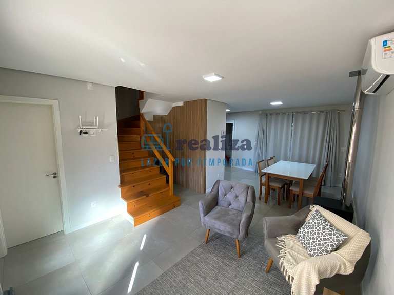 Casa completa no coração da Vila Suzana