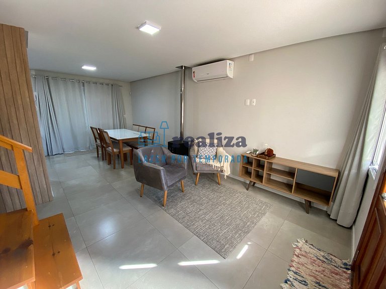 Casa completa no coração da Vila Suzana