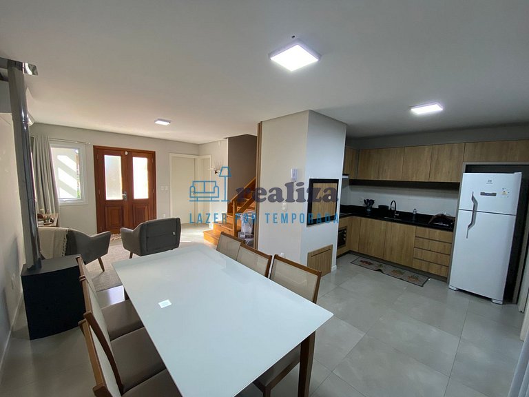 Casa completa no coração da Vila Suzana