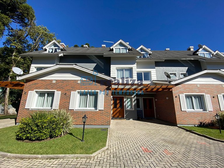 Casa completa no coração da Vila Suzana