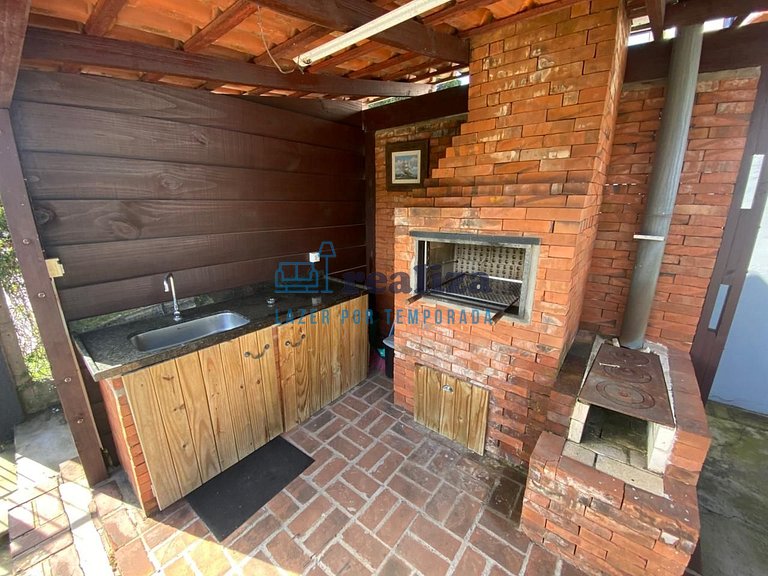 Casa para 8 pessoas a uma quadra da Catedral