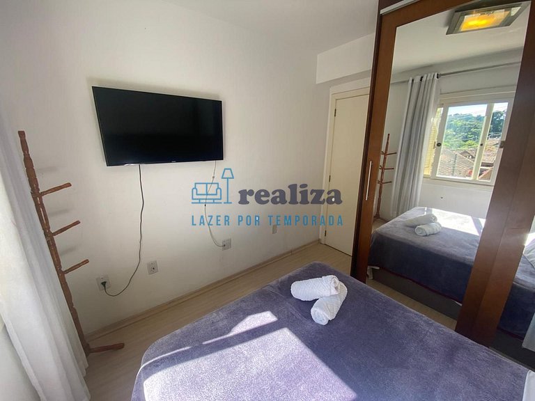 Apartamento a uma quadra da Praça Principal