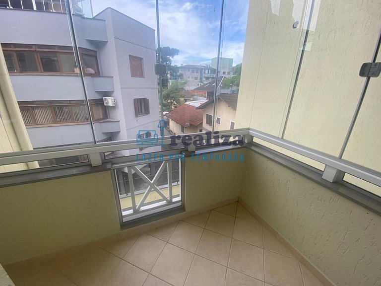 Para 5 pessoas com ótima localização -Correa Pinto