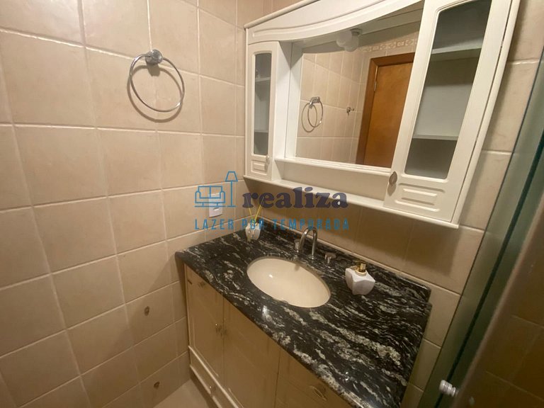 Para 5 pessoas com ótima localização -Correa Pinto